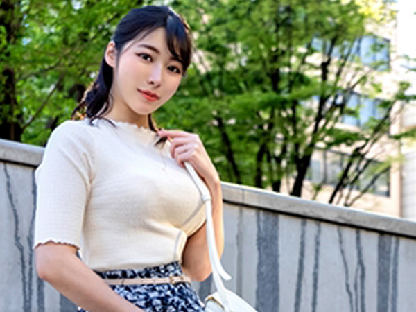 【人妻教師の危険な不倫セックス】 旦那を忘れ、生徒の若い肉棒に溺れる！ 騎乗位で激しく腰を振り、本能のままに快楽を求める熟れた肉体！