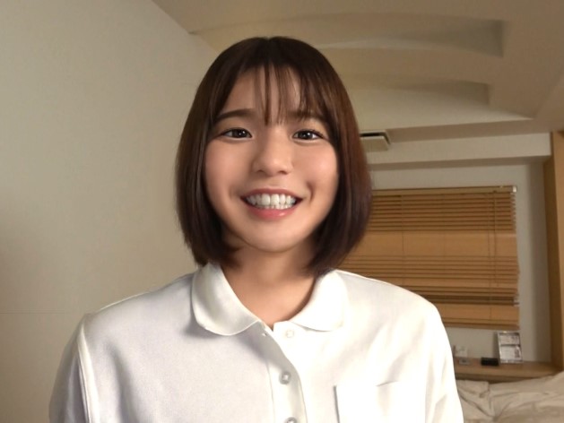 【巨乳美少女の揺れるボイン】あどけない顔してエロいカラダ！ 敏感おっぱいを揺らしながら、快感に溺れる♡