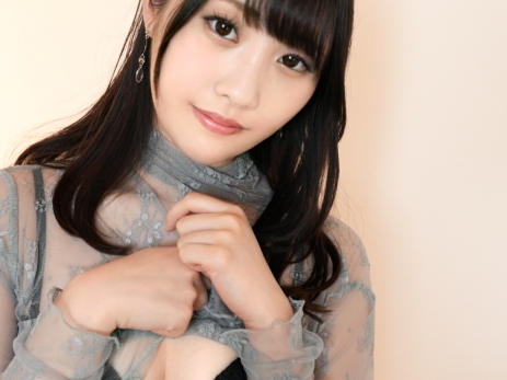 【真面目系美少女の恥じらいエッチ】『やだ…見ないで…』キュートな顔してカメラの前で大胆露出！おマンコ刺激され、愛液垂れ流しで感じまくる！恥ずかしがり屋の美少女が本気で乱れる瞬間♡