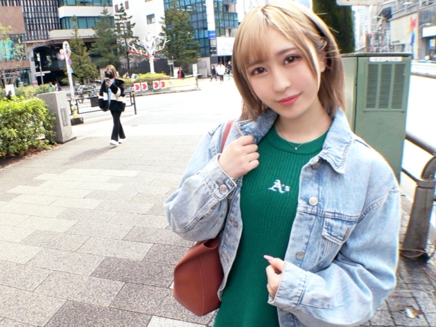 【金髪ギャル×スレンダー美ボディ】エロカワギャルが性欲全開で濃厚プレイ！可愛い顔してエッチなこと大好き、快感に身を任せて激しく乱れまくる！！