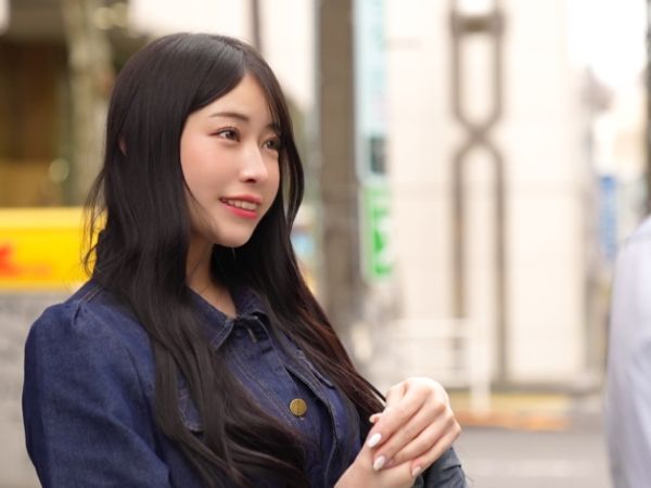 【小悪魔美女の浮気SEX】『彼氏より気持ちいい…』セフレとの禁断の快楽に溺れる小悪魔美人！焦らしプレイでセフレを翻弄し、快楽の沼にハメる！彼氏には見せない淫らな姿は必見！！