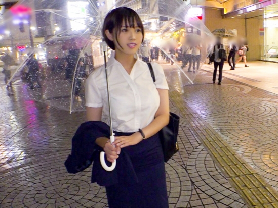 【爆乳OLの誘惑】『仕事中なのに…』ナンパされた巨乳OLがオフィスで大胆セックス！大きなオッパイを揺らしながら、エロいカラダを激しく突きまくられ、感じまくる！♡