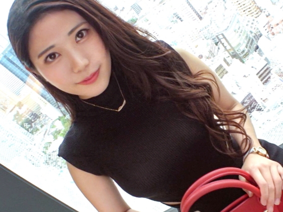 【美尻お姉さんの危険な誘惑】『もっと奥まで…』ピタワンピから溢れる巨尻がたまらないセクシー美女が、欲求不満なオマ○コで肉棒を貪り、激しくイキ乱れる！エロすぎる腰使いにフル勃起必至！♡