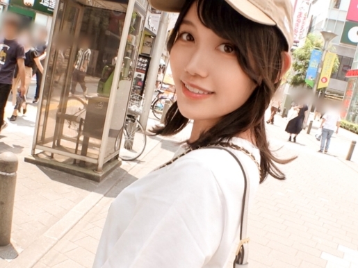 【色気ムンムン美乳お姉さん】『もっと激しく…』男を誘惑するようなボディに我慢できず、硬直したチ○コで美マンをガンガン突きまくる！！感じまくるエロい喘ぎ声がたまらん！♡