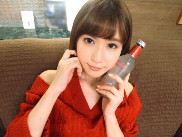 【JDナンパ】『公園で声かけられたら即ホテル！？』欲求不満な女子大生が、見知らぬ男とねっとりフェラでご奉仕♥生ハメ挿入で感じまくり、膣奥まで激しく突かれてイキ乱れる！禁断の生中出しセックスに悶絶必至！