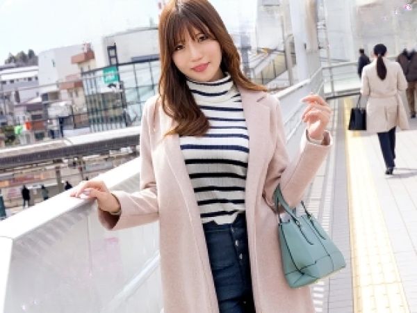 【人妻の危険な火遊び】『ダメなのに…気持ち良すぎる…』32歳の美ボディ奥様が、夫以外のデカチンにメロメロ！未知の快楽に溺れる不倫SEX！フェラから始まる背徳の悦び！！